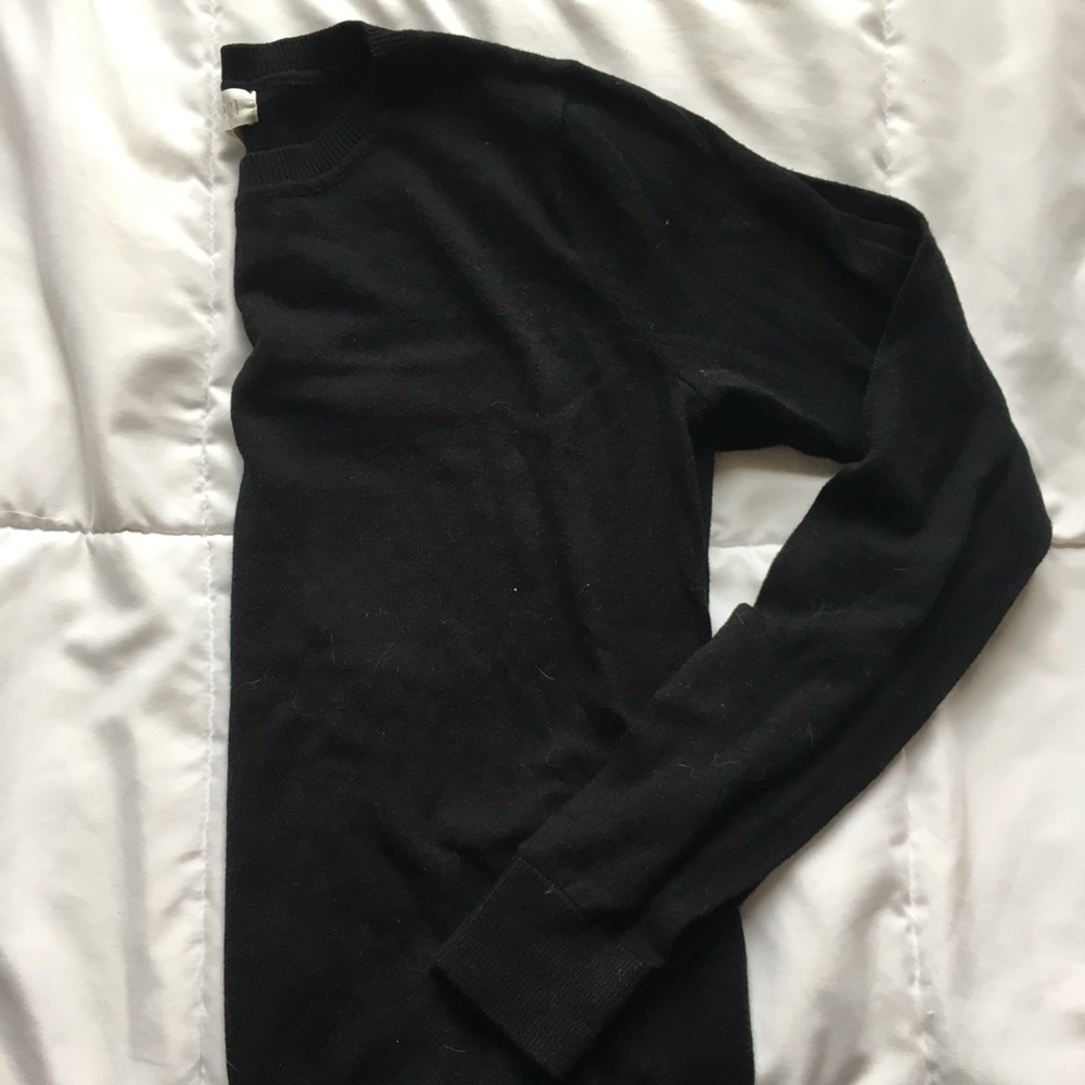 Forever21 Crew Sweater🖤